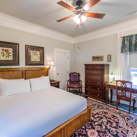 Chipman Hill Suites - Union Street Сейнт Джон Екстериор снимка