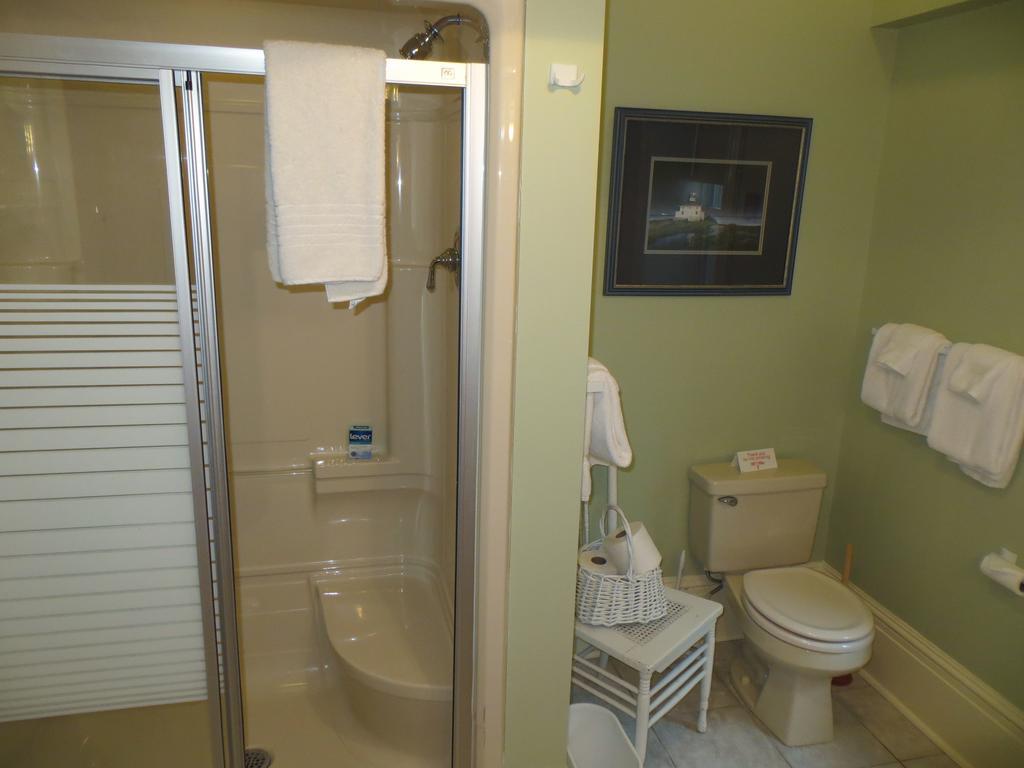 Chipman Hill Suites - Union Street Сейнт Джон Стая снимка